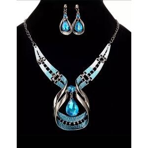 NEW Aqua Blue Rhinestone Turquoise Enamel Necklace Earrings Set Lot F024